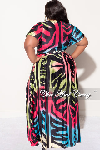 Final Sale Plus Size 2pc (Faux Wrap Crop Tie Top & Skirt) Set in Black Multi-Color Print