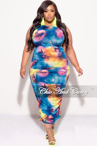 Final Sale Plus Size Sleeveless Ruched Dress In Multi Color Print