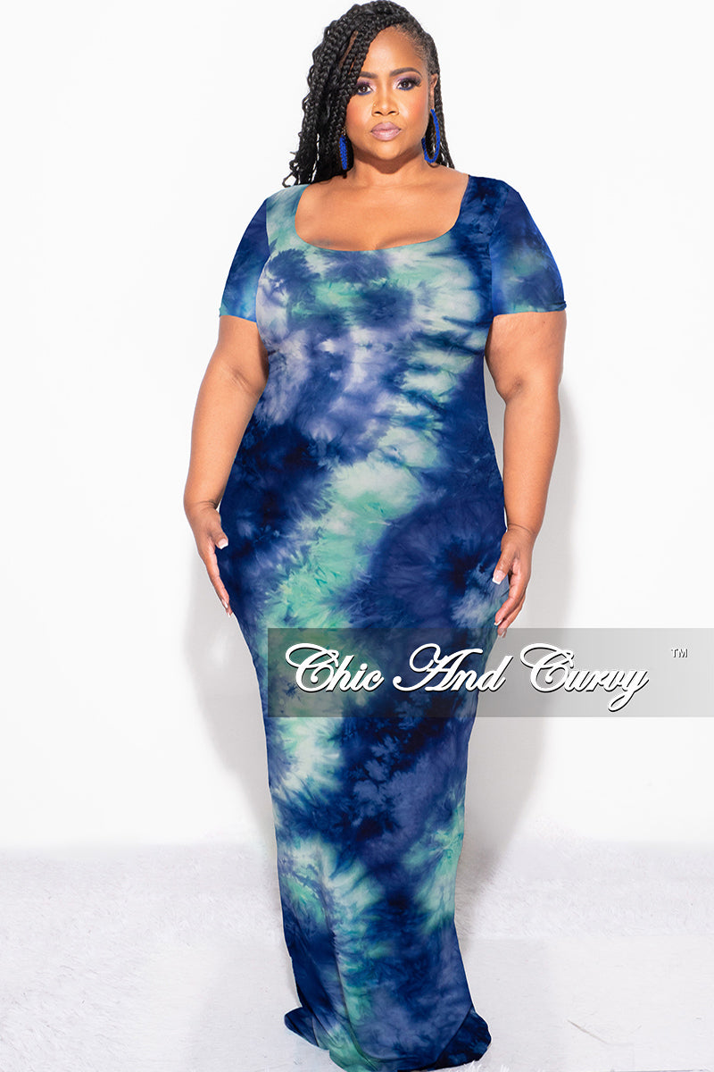 Final Sale Plus Size Short Sleeve Deep Scoop Neck Maxi Dress in Royal Chic And Curvy Final Sale Plus Size Short Sleeve Deep Scoop Neck Maxi Dress in Royal Chic And Curvy