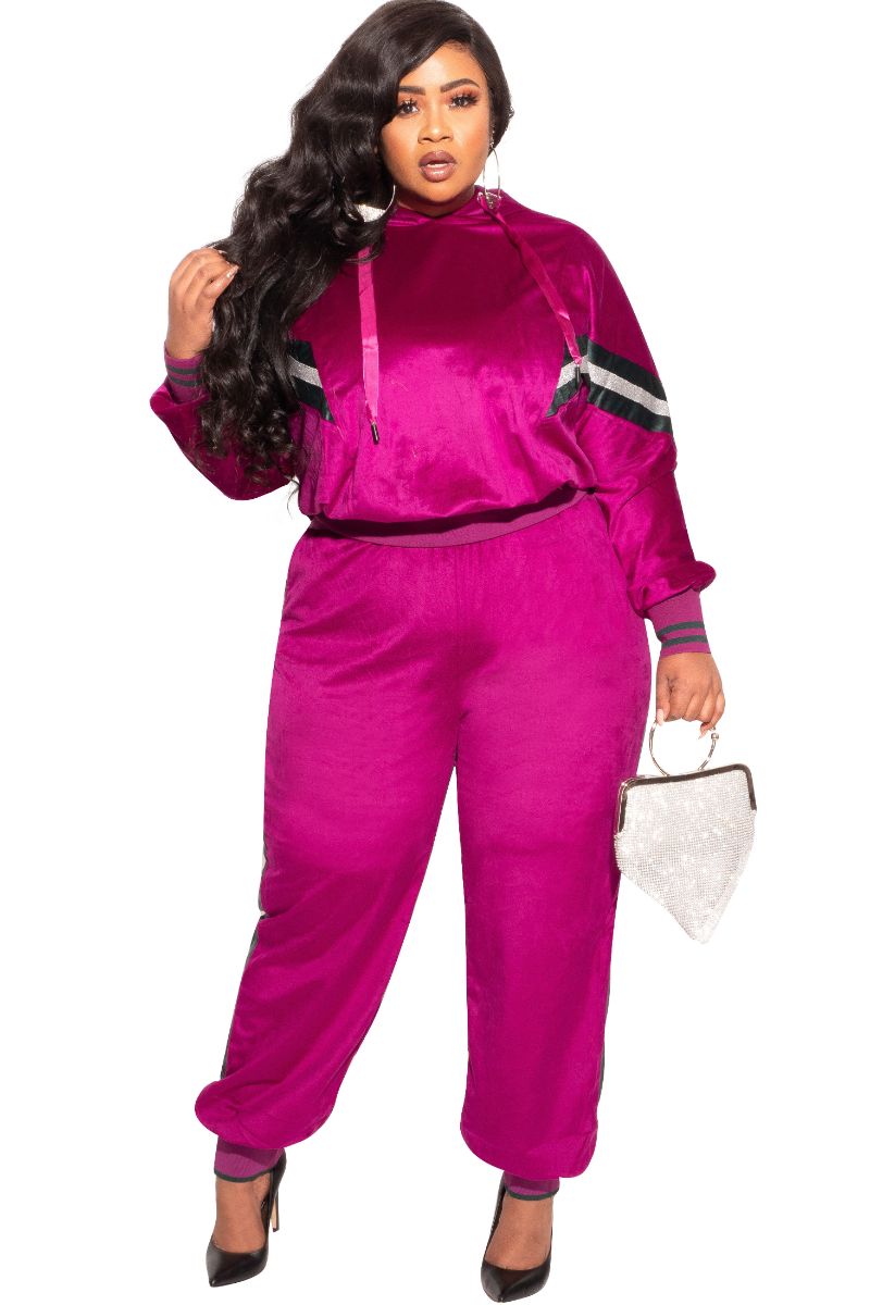 Final Sale Plus Size Long Sleeve Hooded Jogging Set in Magenta – Chic And  Curvy
