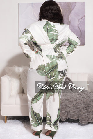 Final Sale Plus Size 2pc Suit with Waist Tie in Green and White Leaf Print