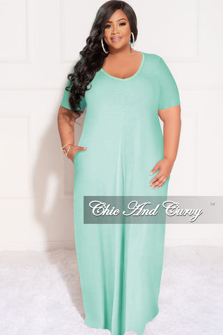 Final Sale Plus Size Short Sleeve Maxi Pocket Dress in Mint
