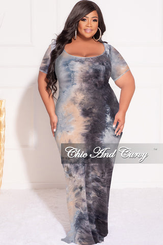 Final Sale Plus Size Short Sleeve Deep Scoop Neck Maxi Dress in Grey, Black and Tan Tie Dye Print