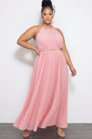 Final Sale Plus Size Sleeveless Chiffon  Chain Halter Neck Maxi Dress in Soft Pink