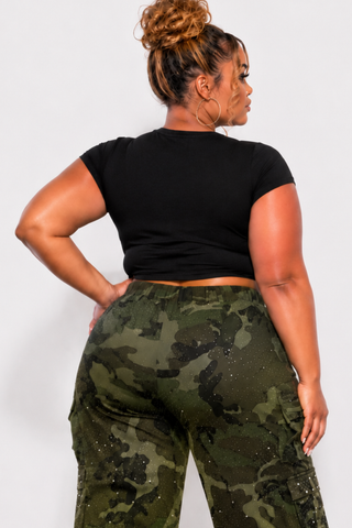Final Sale Plus Size Twist Cropped T-Shirt in Black