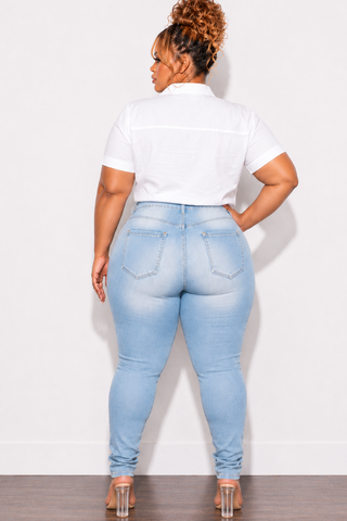 Final Sale Plus Size Jeans in Light Blue Denim