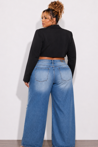 Final Sale Plus Size Crop Blazer in Black
