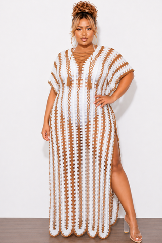 Final Sale Plus Size Crochet Cover Up in White & Tan