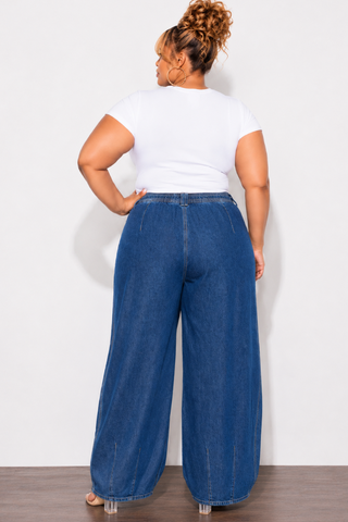 Final Sale Plus Size Loose Fit Denim Jeans