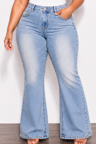 Final Sale Plus Size Fitted Stretchy High Waist Bootcut Jeans In Light Denim