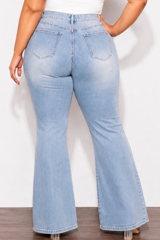 Final Sale Plus Size Fitted Stretchy High Waist Bootcut Jeans In Light Denim