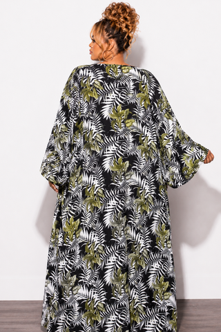 Final Sale Plus Size Puffy Sleeve Kaftan in Black White and Green Tropical Print
