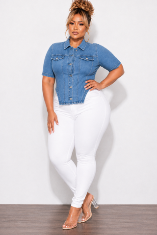 Final Sale Plus Size Collar Button Up Peplum Top in Medium Denim Wash