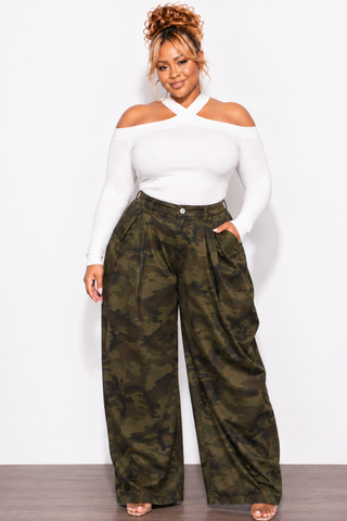 Final Sale Plus Size Ruched Loose Fit Pants in Camouflage Print