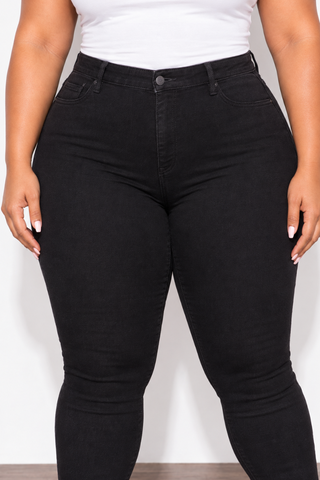 Final Sale Plus Size “Lifting “ Jeans in Black