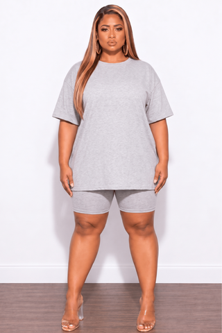 Final Sale Plus Size 2pc Scoop Tunic Top and Matching Shorts Set in Gray