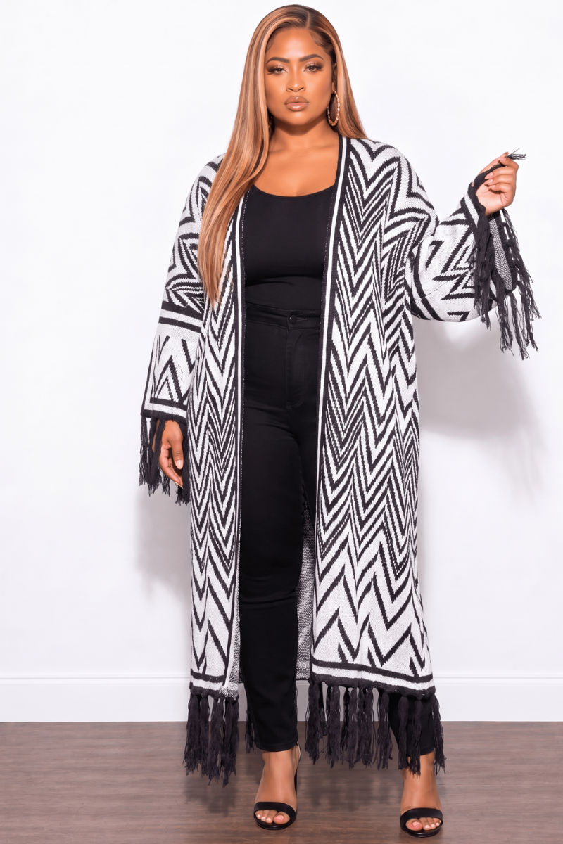 Final Sale Plus Size Knitted Cardigan with Bottom Tassels in Black and White Design Print