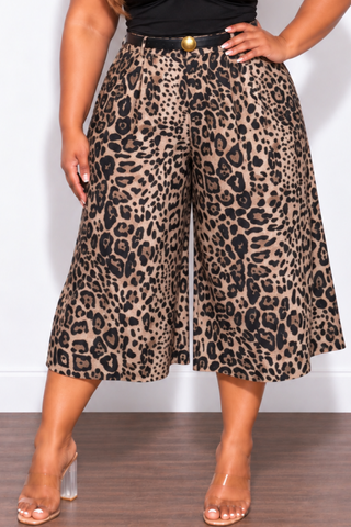 Final Sale Plus Size Jorts in Animal Print