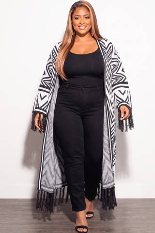 Final Sale Plus Size Knitted Cardigan with Bottom Tassels in Black and White Design Print