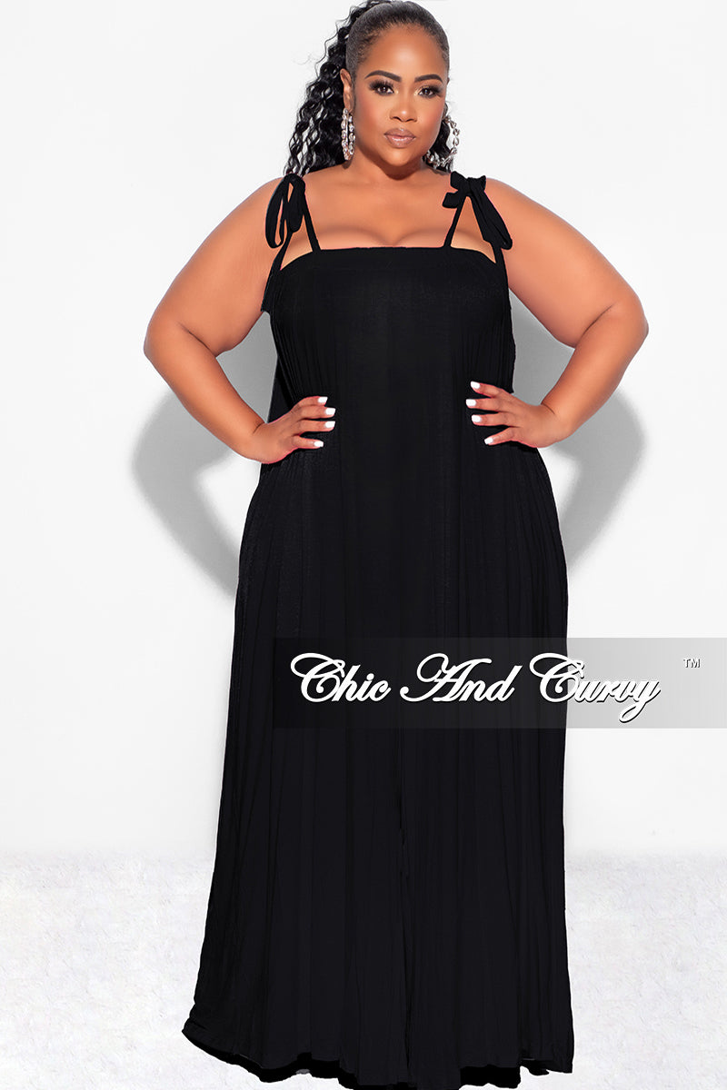 Final Sale Plus Size Oversized Jumpsuit with Self Tie Straps in Black Final Sale Plus Size Oversized Jumpsuit with Self Tie Straps in Black