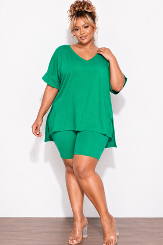 Final Sale Plus Size 2pc V-Neck Tunic Top and Matching Shorts Set in Green