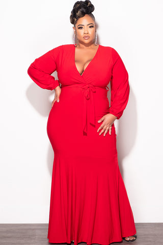 plus size mermaid dress Off-shoulder Red Engagement Gown where rigid boning replaces straps to hold everything firm Plus-Size Sequin Mermaid Prom Dress