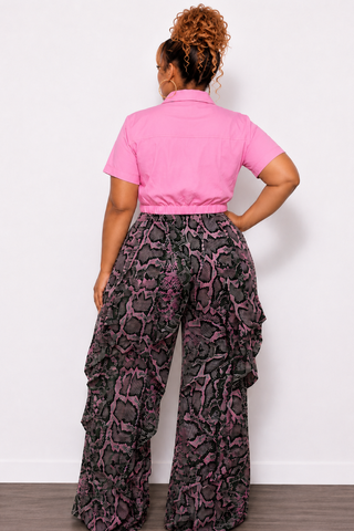 Final Sale Plus Size Short Sleeve Poplin Collar Crop Top in Pink