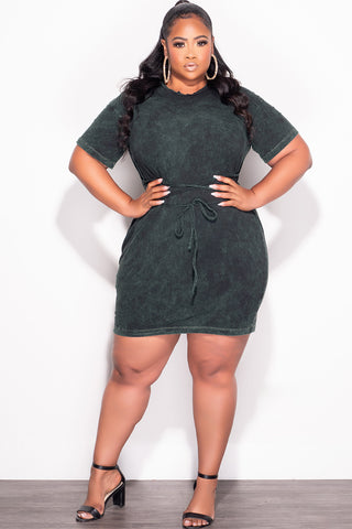 Final Sale Plus Size Lace Up Front T-Shirt Dress in Green