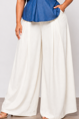 Final Sale Plus Size High-Waist Pleated Wide Leg Slacks in Off White (Pants Only)