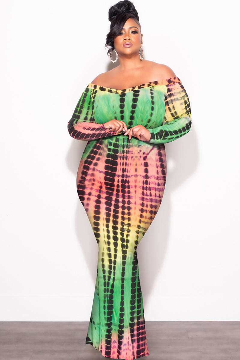 Final Sale Plus Size Bodycon Maxi Dress in Green Tie Dye Print Final Sale Plus Size Bodycon Maxi Dress in Green Tie Dye Print