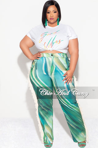 Final Sale Plus Size "Good Vibes" Graphic T-Shirt