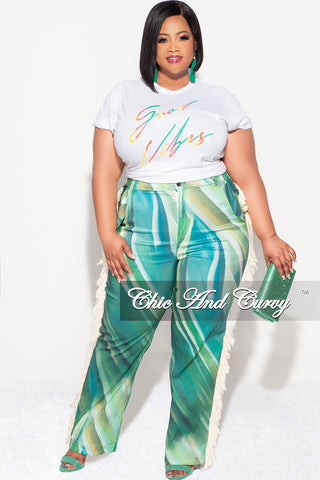 Final Sale Plus Size "Good Vibes" Graphic T-Shirt