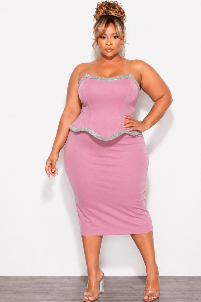 Formal Chic And Curvy Formal Chic And Curvy