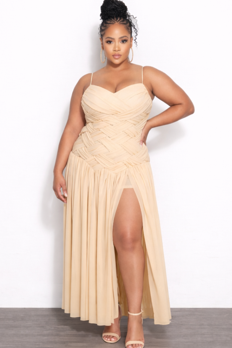 Formal Chic And Curvy Formal Chic And Curvy
