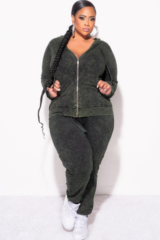 Final Sale Plus Size 2-Pc Set in Army Green