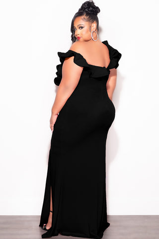 Final Sale Plus Size Gown with Layered Sleeves and Slit in Black