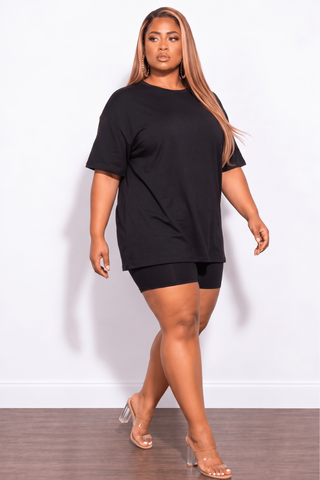 Final Sale Plus Size 2pc Scoop Tunic Top and Matching Shorts Set in Black