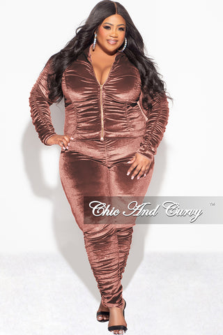 Final Sale Plus Size 2pc Ruched Hooded Zip-Up Top and Pants Set in Brown Velvet