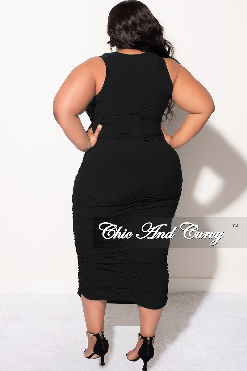 Final Sale Plus Size Sleeveless Ruched Dress in Black