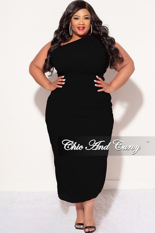 Final Sale Plus Size Sheer Chiffon One Shoulder Midi Dress with Ruched Sides in Black