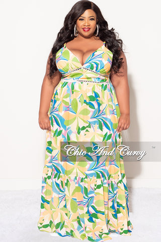 Final Sale Plus Size Sleeveless Tiered Maxi Dress In Yellow and Green Floral Multi Color Print Final Sale Plus Size Sleeveless Tiered Maxi Dress In Yellow and Green Floral Multi Color Print