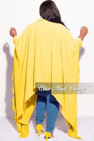 Final Sale Plus Size Collar Button Up Top with Exaggerated Sleeves in Yellow