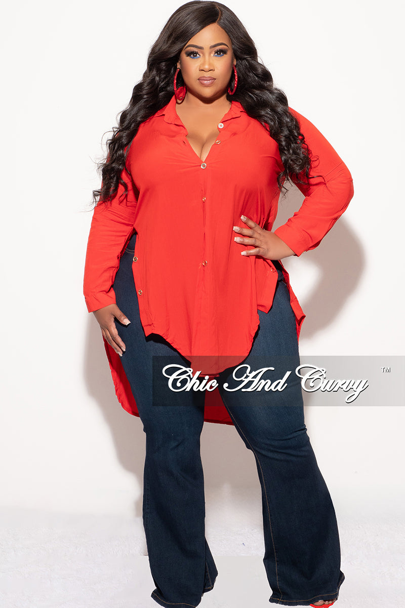 Final Sale Plus Size Final Sale Plus Size Collar Button Up High-Low Top in Red