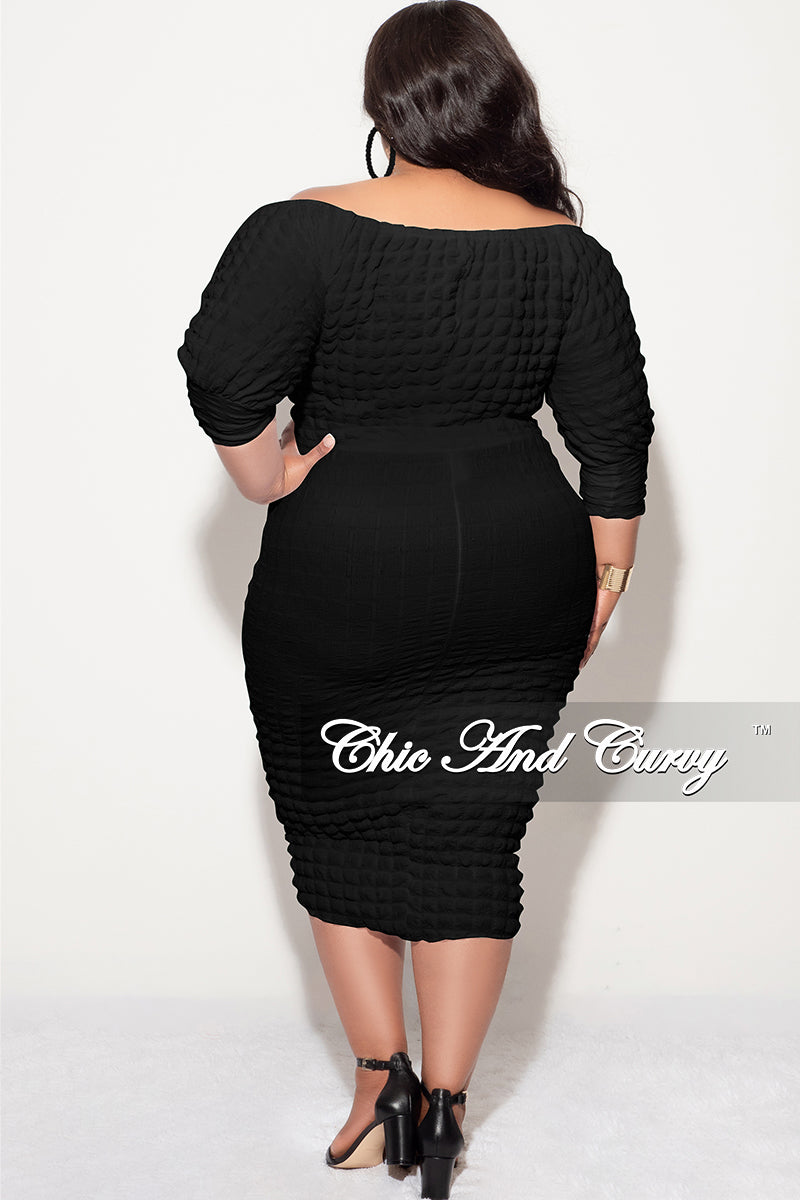 Final Sale Plus Size Bubble Texture 2pc Set Off the Shoulder Crop Top and High Waist Skirt in Black