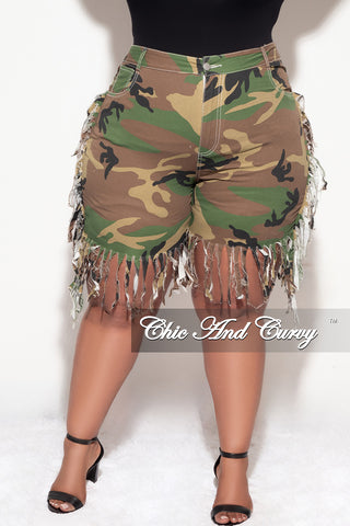 Final Sale Plus Size Fringe Shorts in Camouflage