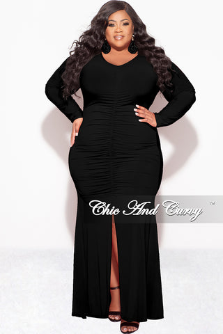 Final Sale Plus Size V-Neck Gown with Center Ruching and Slit in Black