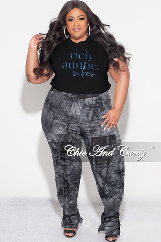 Final Sale Plus Size Sleeveless "Rich Auntie" Graphic Top in Black and Blue Print