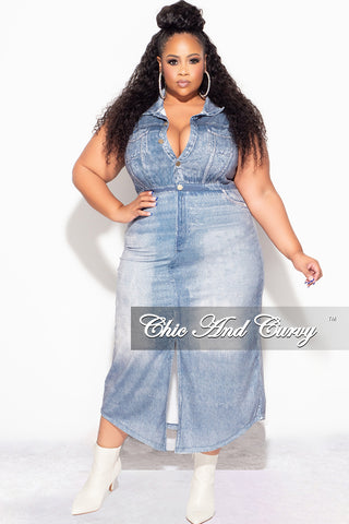 Final Sale Plus Size Collar Button Up Dress with Front Slit in Denim Fabric