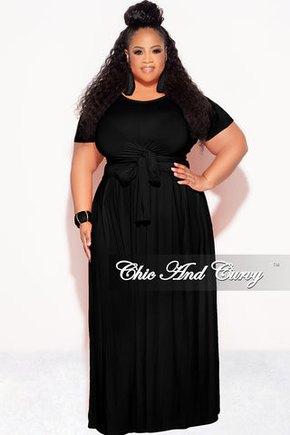 Final Sale Plus Size 2pc Short Sleeve Tie Top and Skirt Set in Black