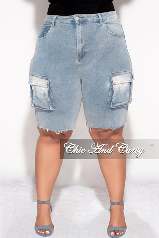 Final Sale Plus Size Cargo Short in Denim